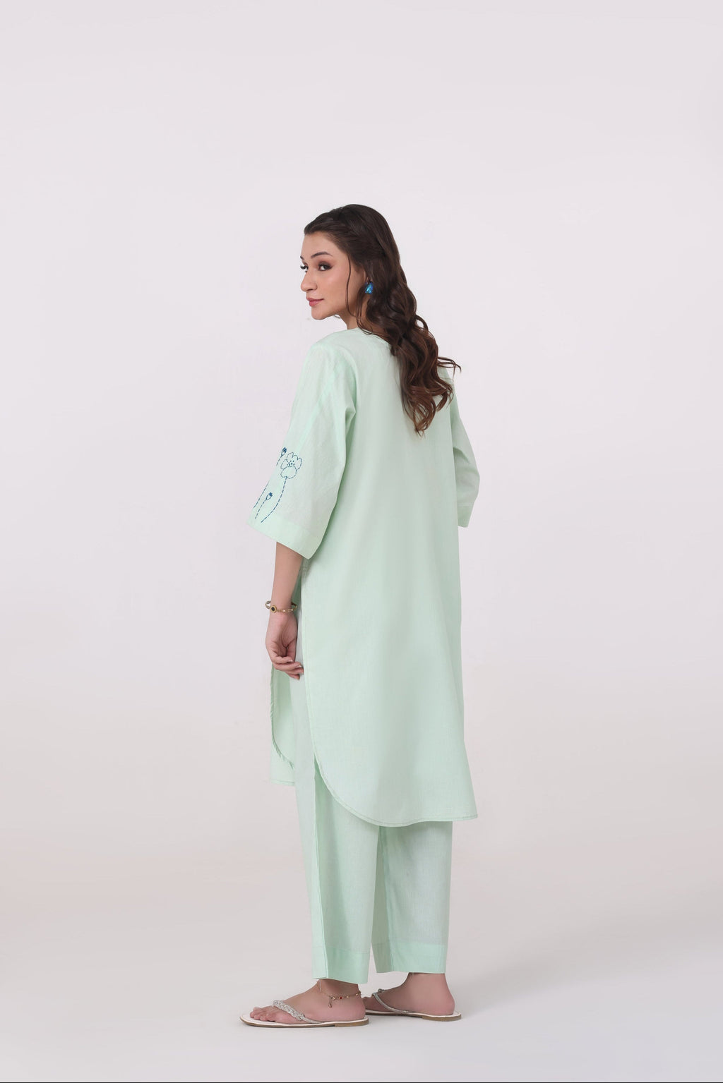 Minte - 2 Pc Embroidered Suit