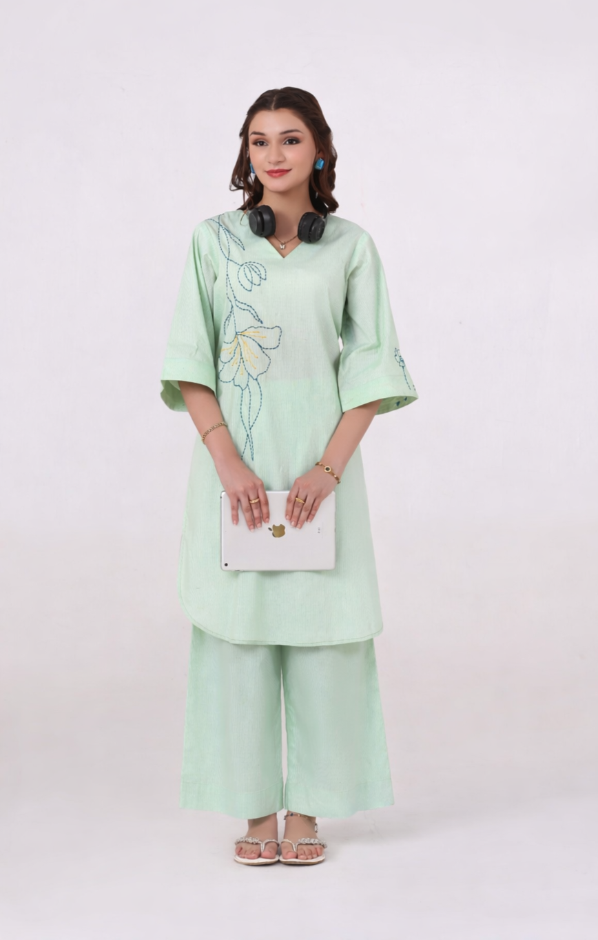 Minte - 2 Pc Embroidered Suit